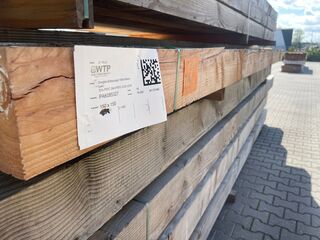 2x Douglas Balken Fijnbezaagd, 150x150mm, lengte 400cm